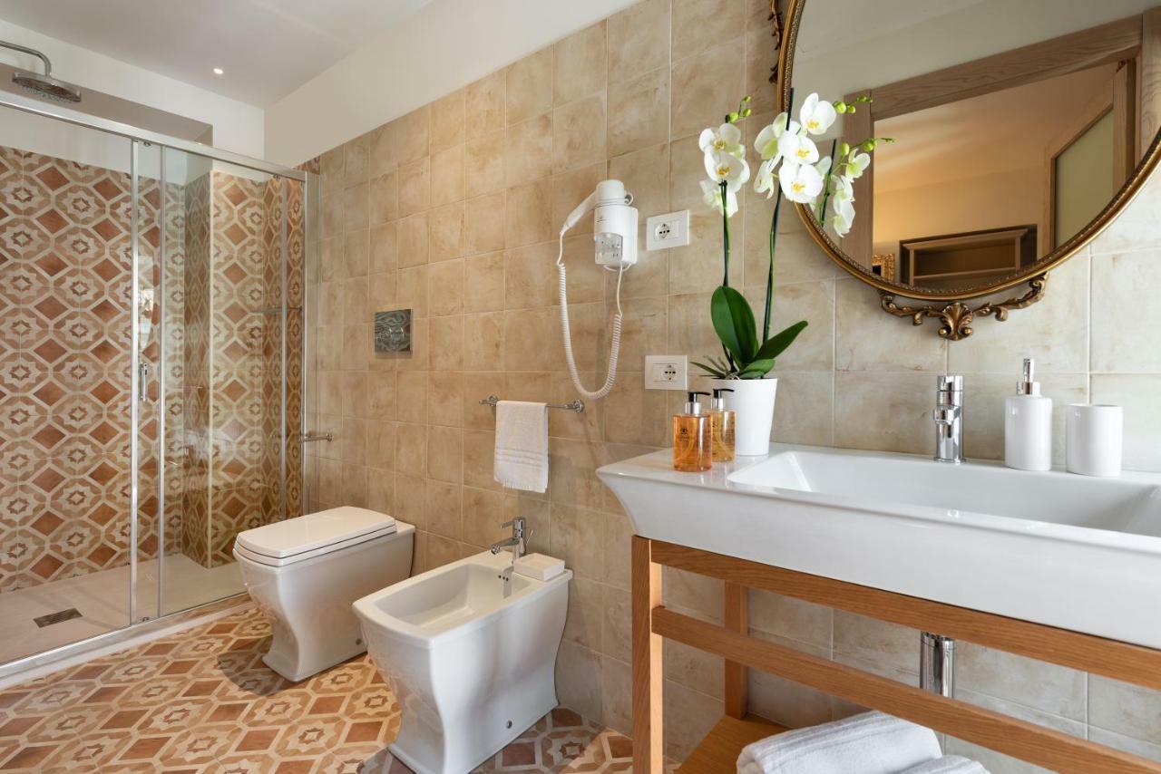 Corte Realdi Luxury Rooms Torino Екстериор снимка